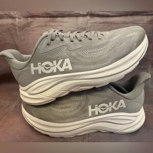 HOKA One One “Clifton 10 sz11.5 (2E) wide